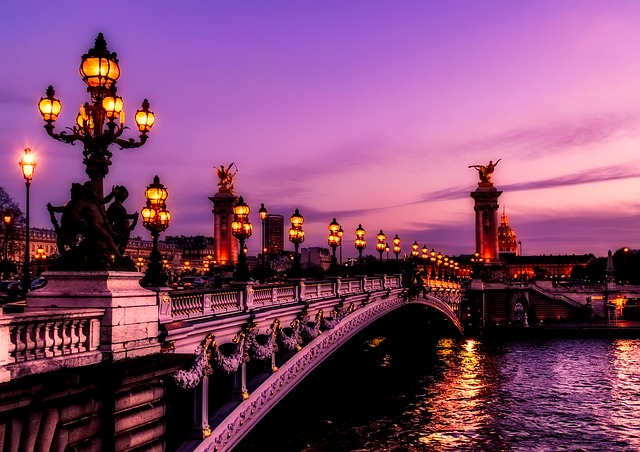 tourist guide to paris free things to do activities