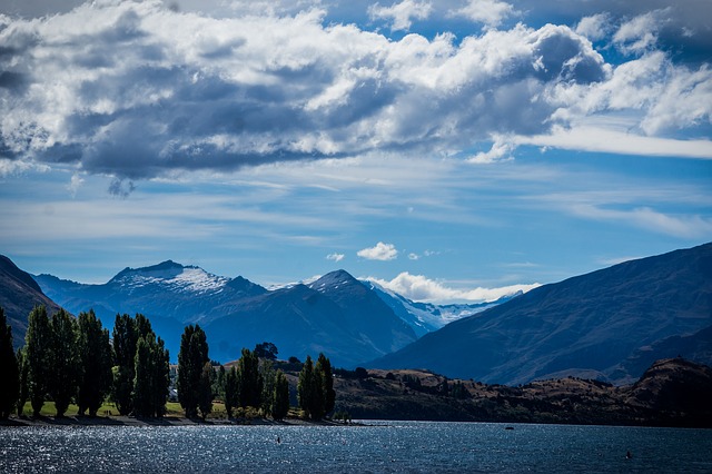 Lake Wanaka free things to do New Zealand's South Island tourist guide